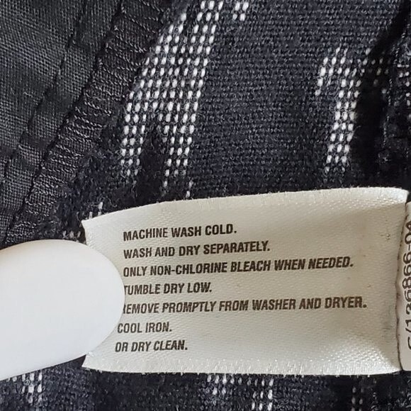 Gap Ikat black gray white canvas shorts sz 2 - Picture 14 of 15